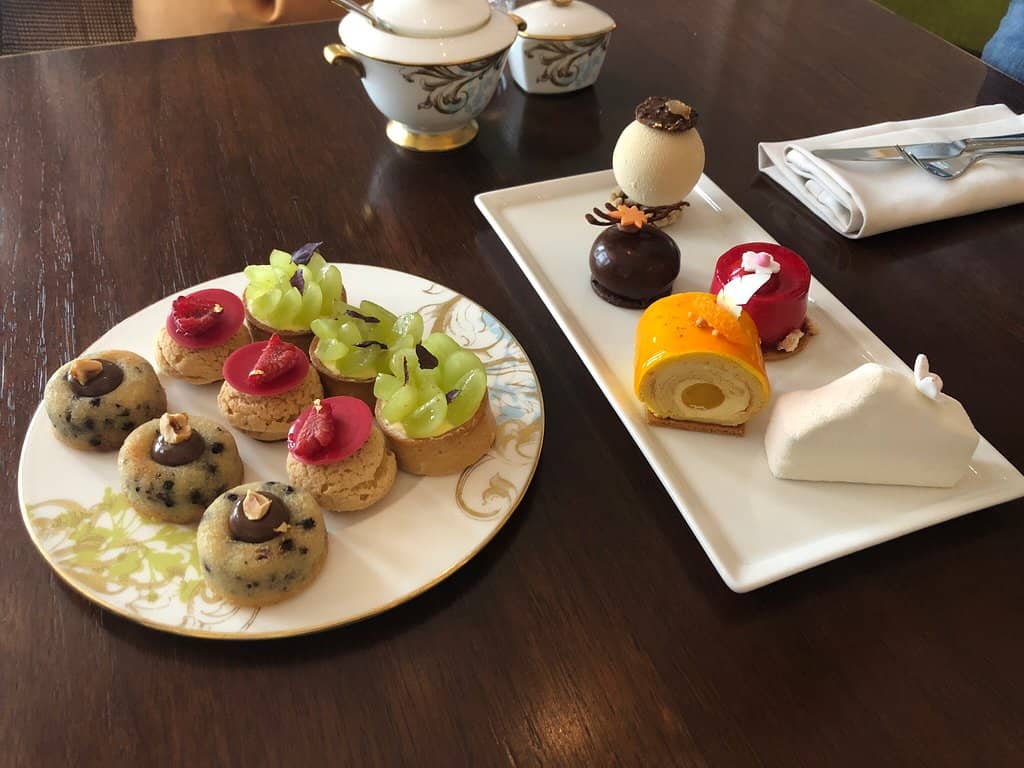 Charming Victorian Pub Atmosphere