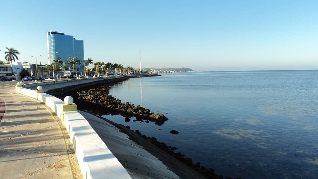 Colorful 'CAMPECHE' Letters
