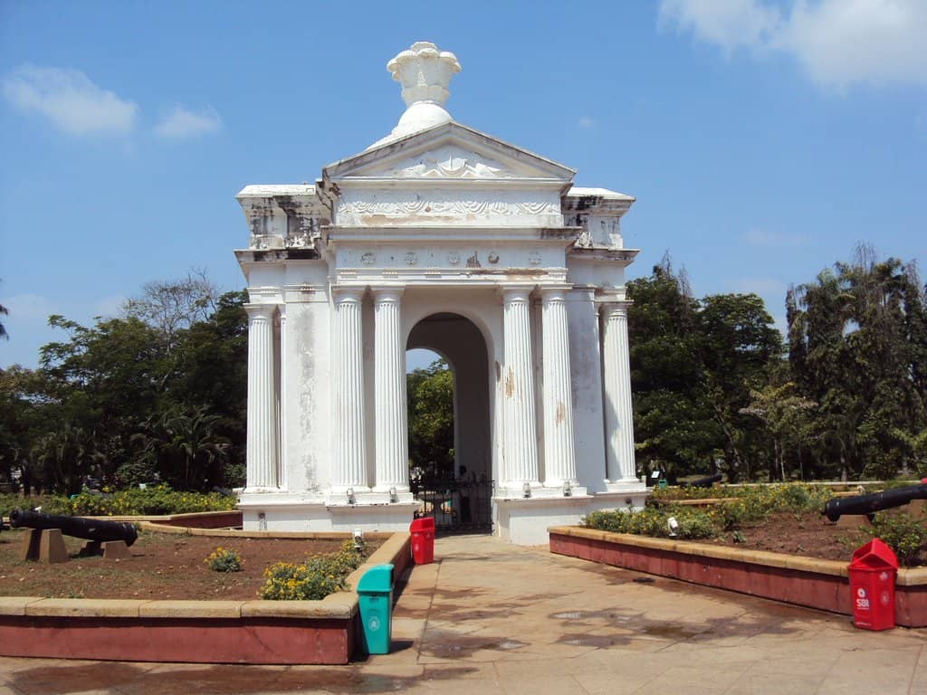 Bharathi Park Ambiance