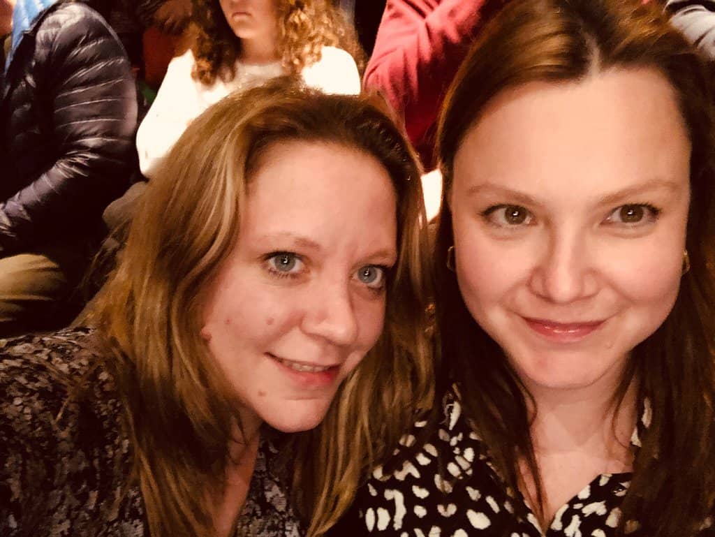 Cabaret-Style Stalls