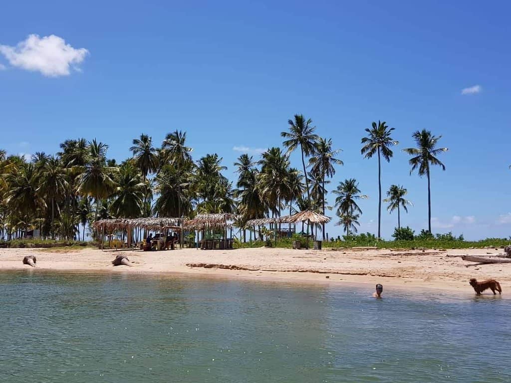 Praia do Toque's Natural Pools