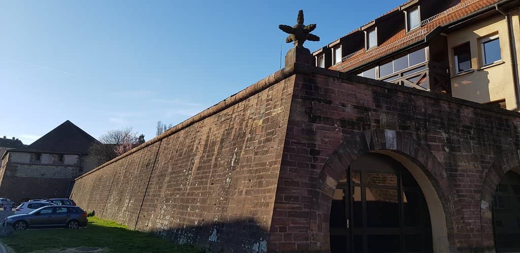 Prime Old Montreal Location