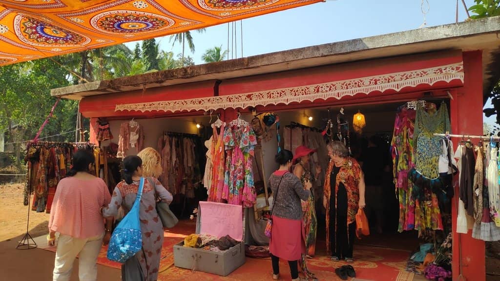 Handmade Crafts & Souvenirs