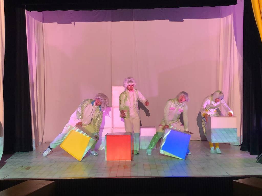 Unique Thematic Experiences