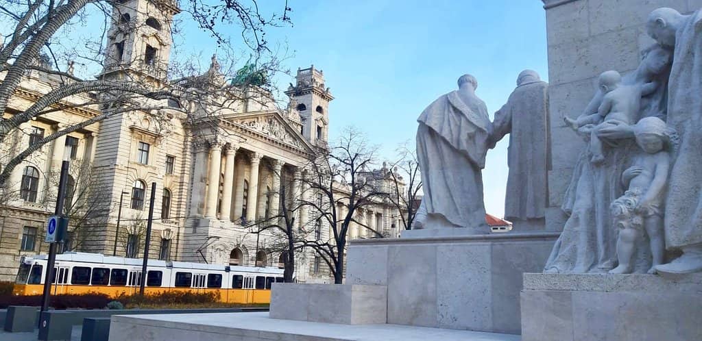 Buda Castle & Fisherman's Bastion