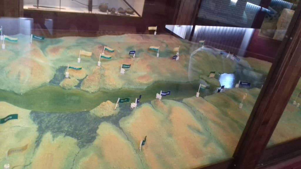 Hungarian Homes & Traditions