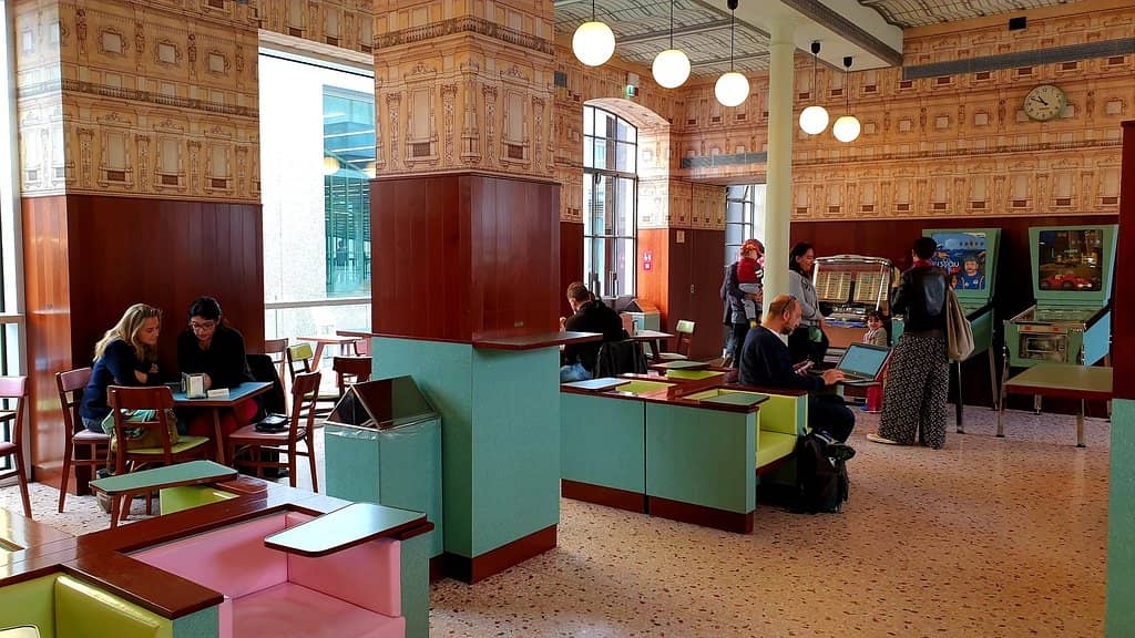 Inventive Cocktails & Pastries