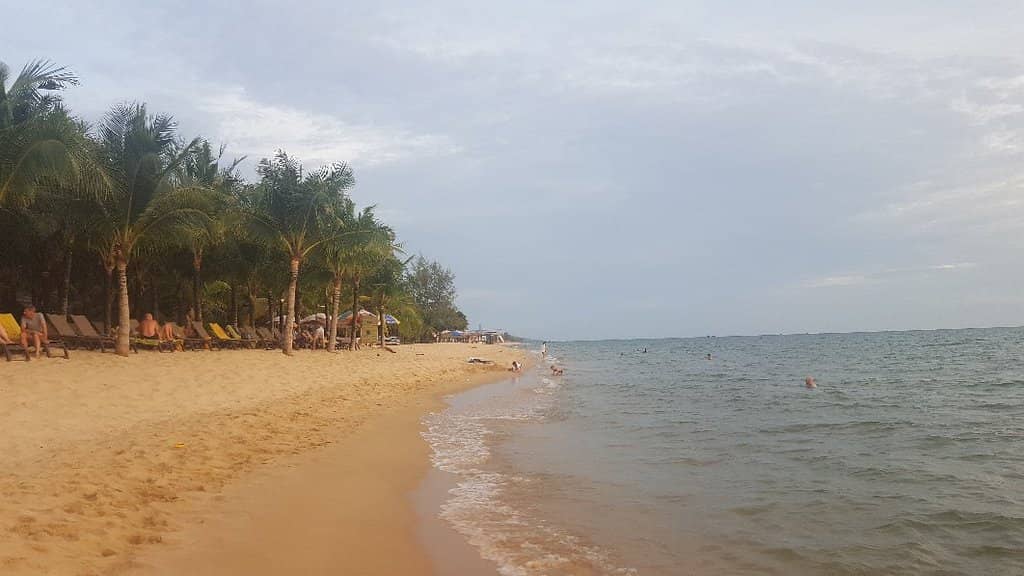 Duong Dong Night Market