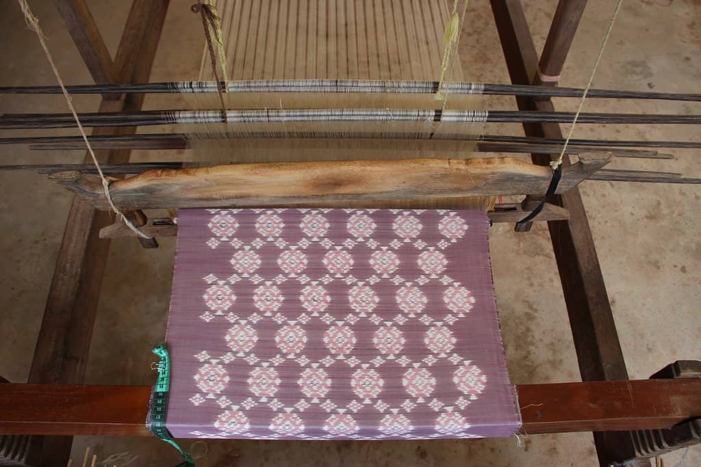 Handicrafts & Local Crafts