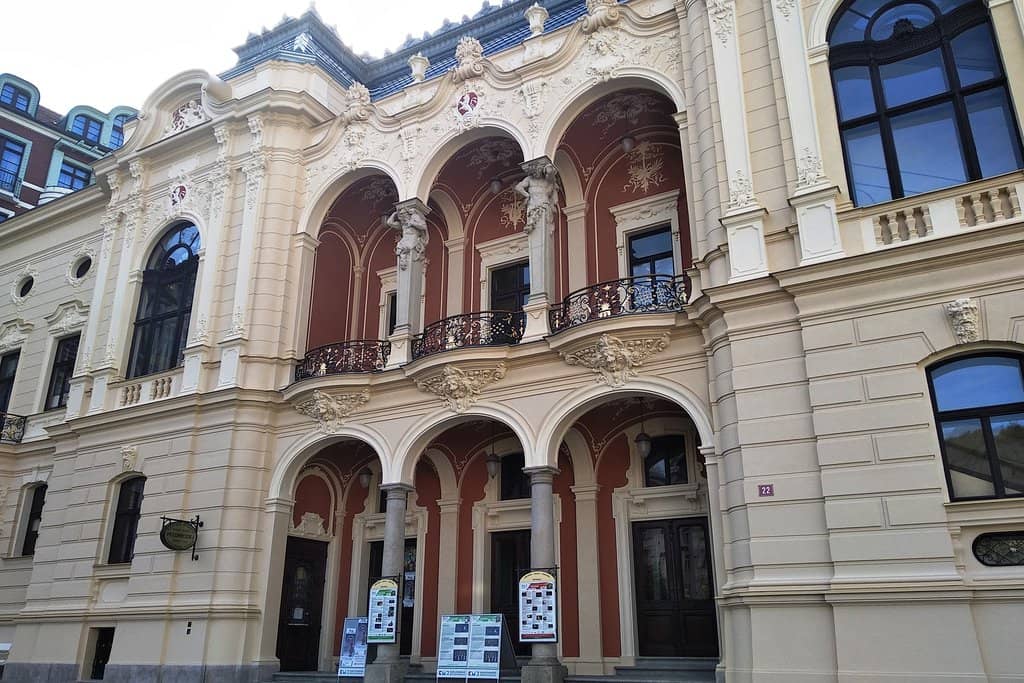 Thermal Springs & Colonnades