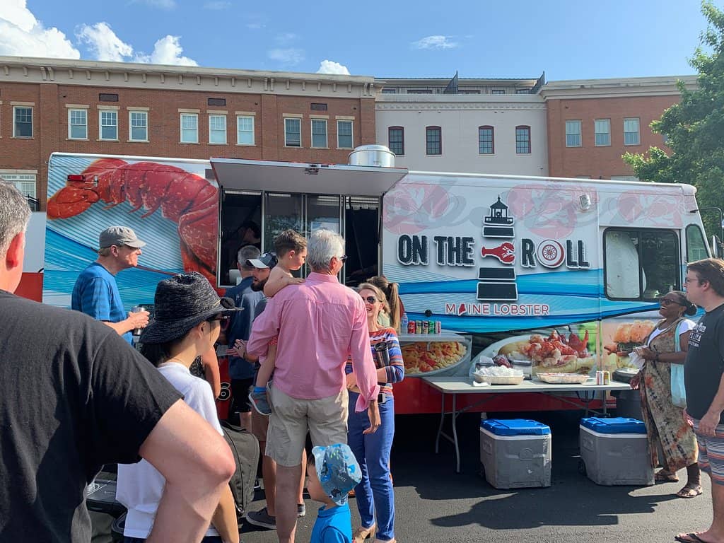 Farmers Market & Food Trucks