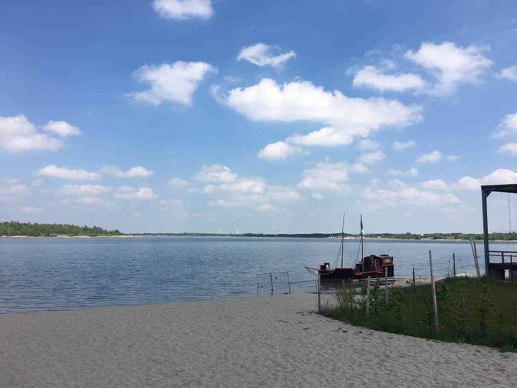 Cycling the Lake Loop