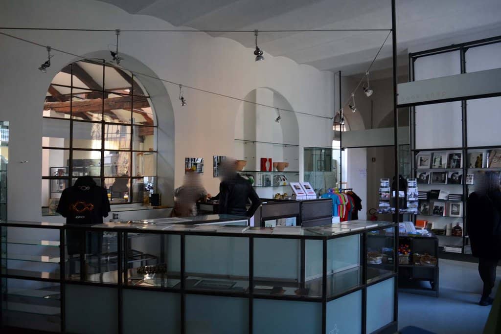 Arte e Moda Dialogue