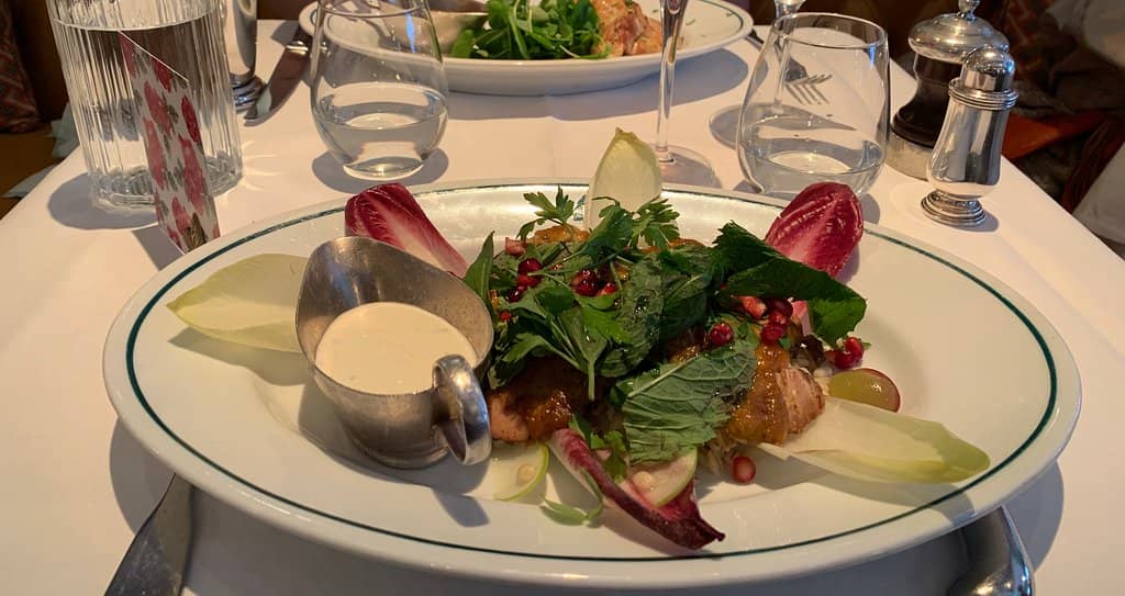 Weekend Brunch & Bottomless Options