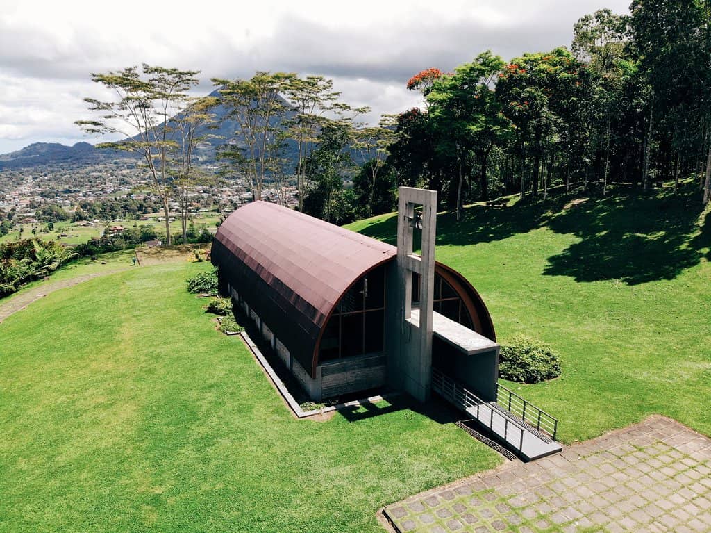 Panoramic Hillside Views