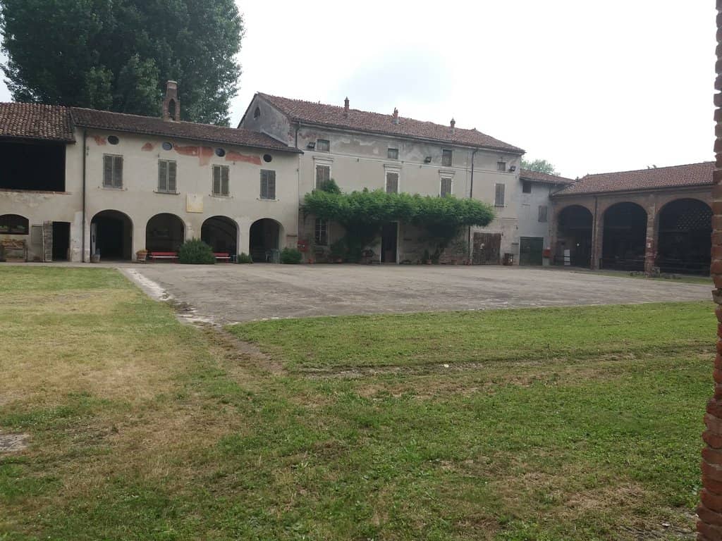 Manor House & Apartments