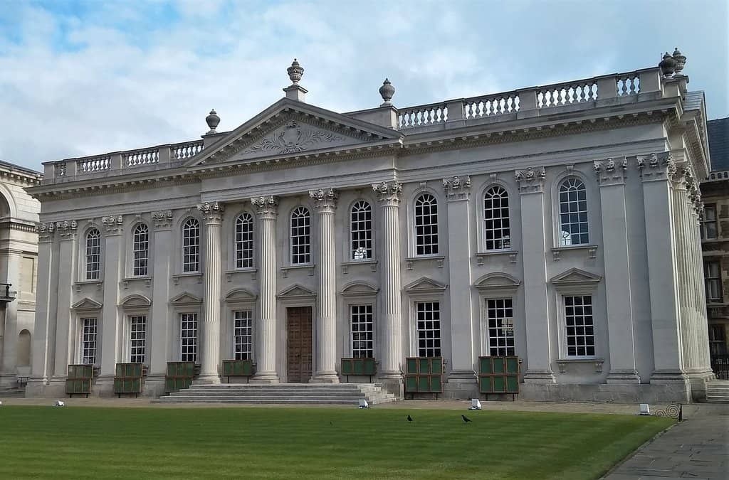 Indo-Saracenic Architecture