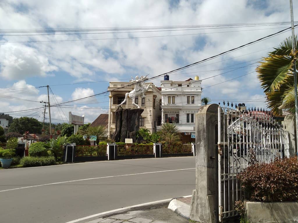 Gateway to Fort de Kock & Kinantan Park