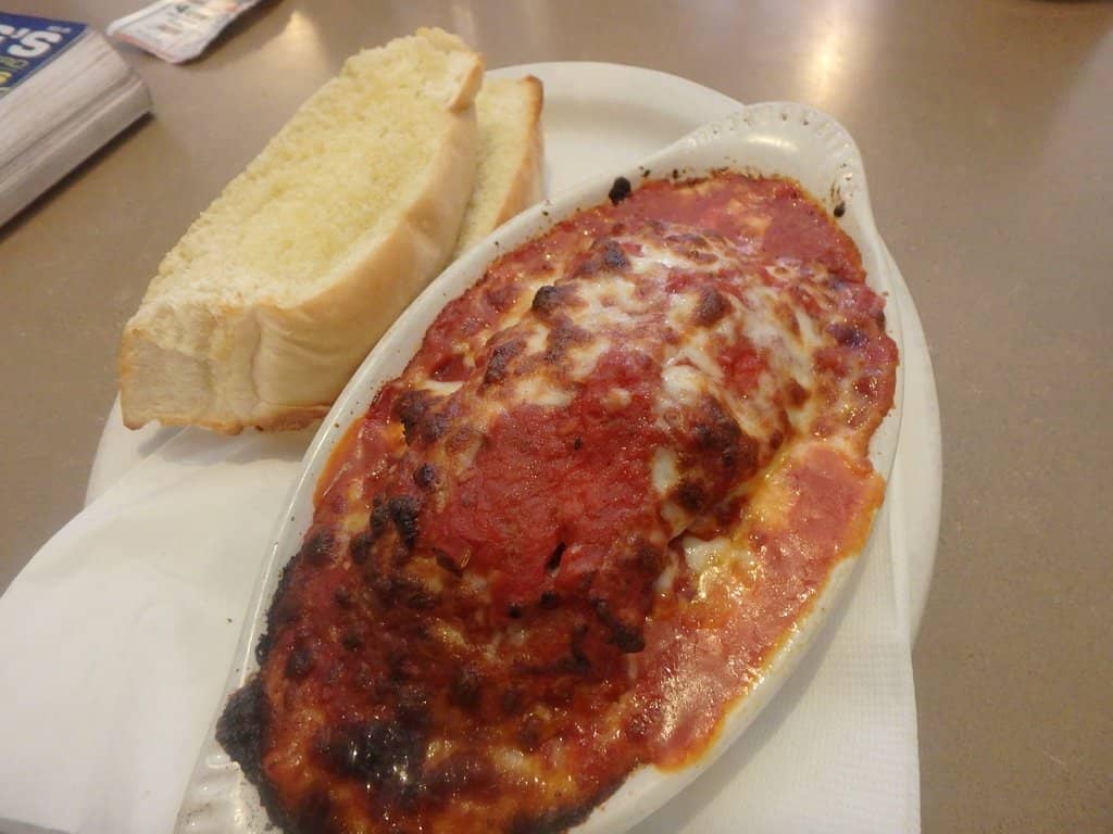 Delicious All-Day Breakfast & Cabinet Fare