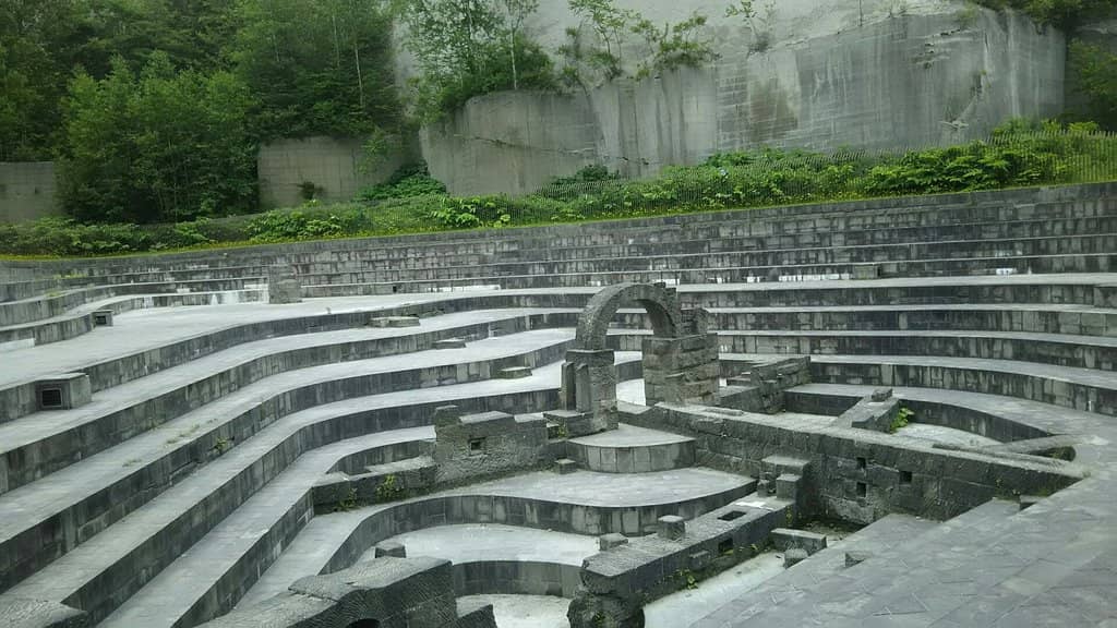 Concentric Stream