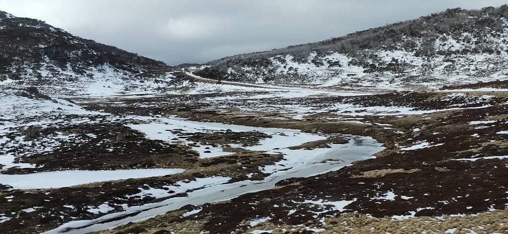 Main Range Loop Hike