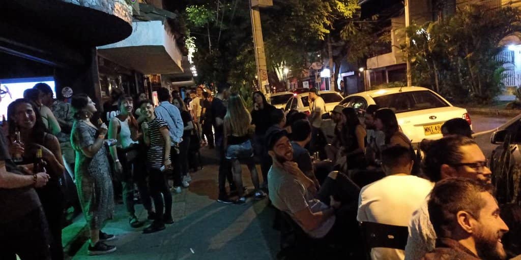 Pedestrian Strip Ambiance