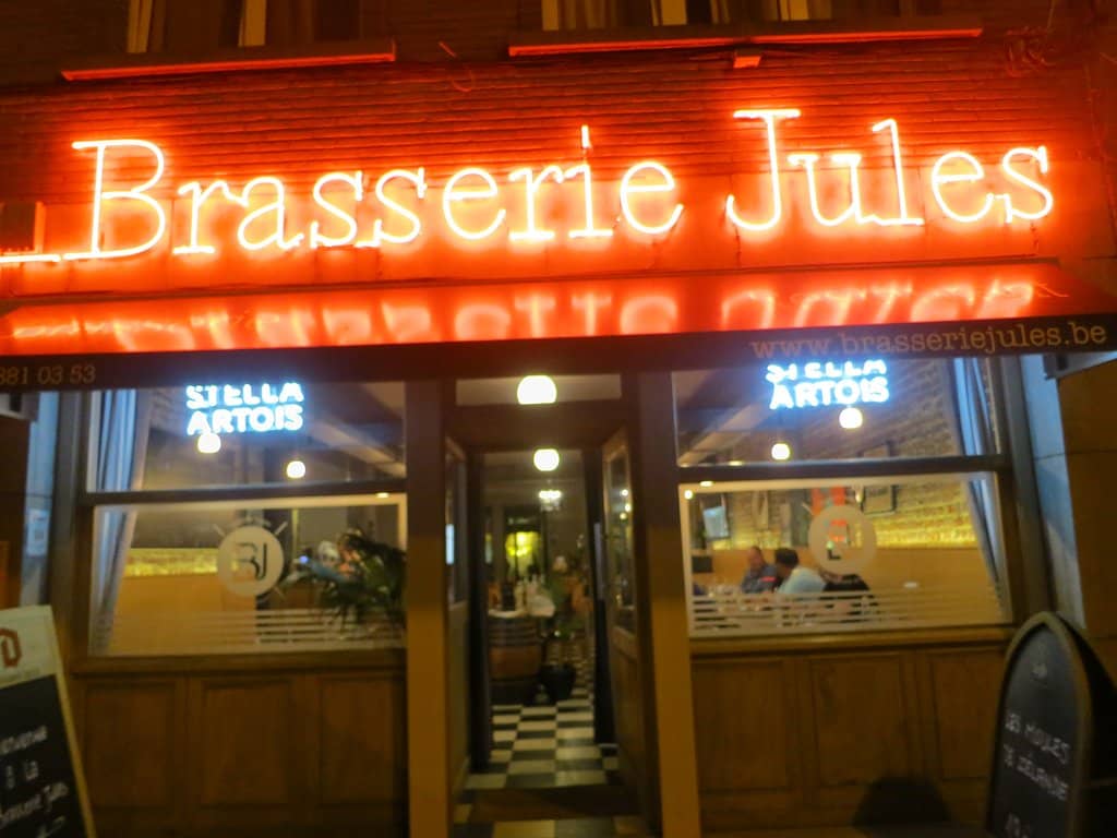 Jules Verne-Inspired Ambiance