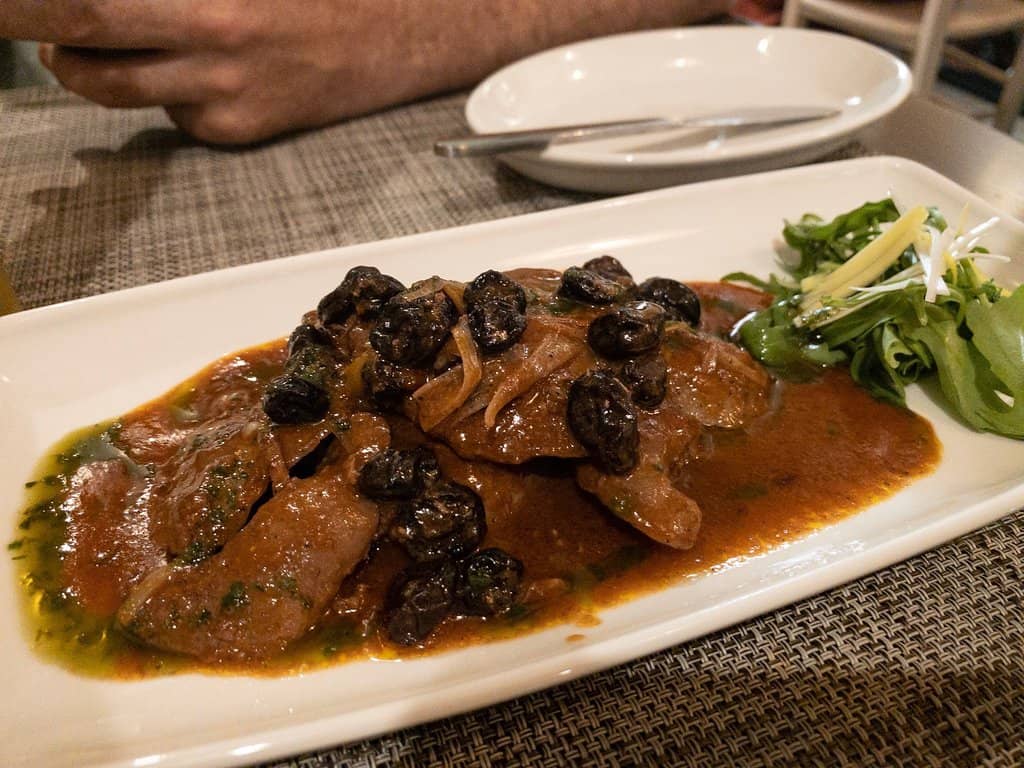 Cozy & Romantic Ambiance