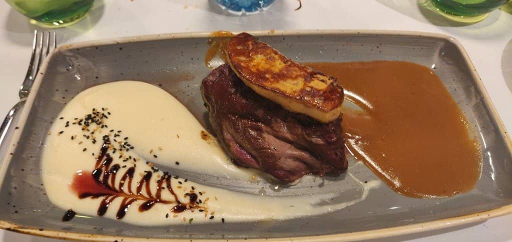 Warm & Attentive Service