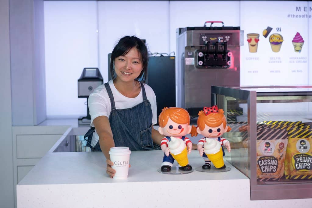 Filipino Celebrity Showcase