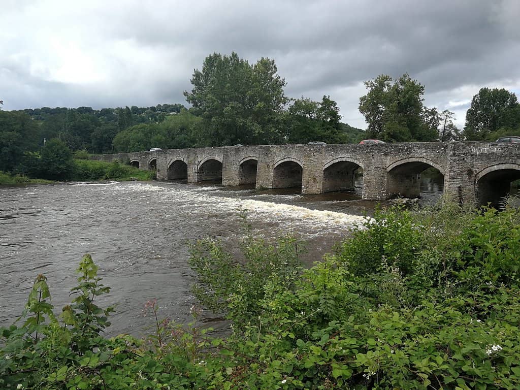 Crickhowell Town Charm