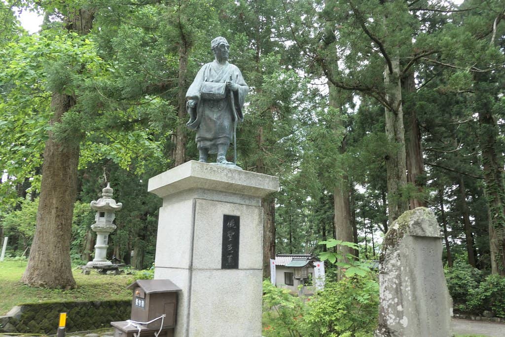 Shrines and Sacred Atmosphere