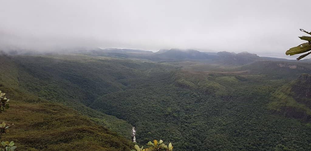 Gruta do Castelo Exploration