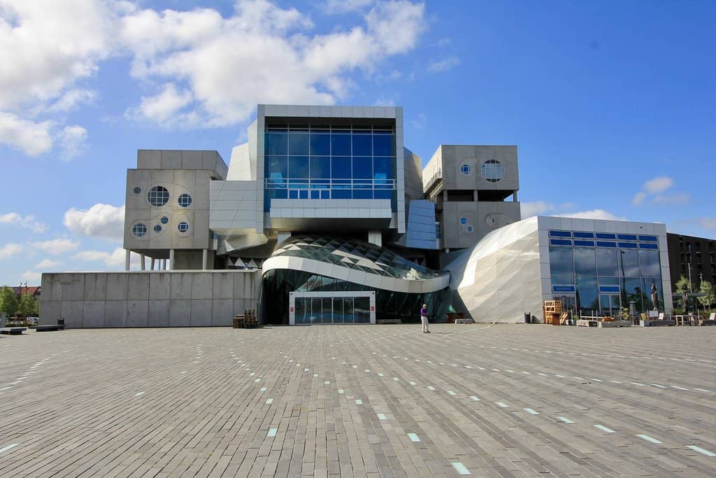 Live Concert Experience