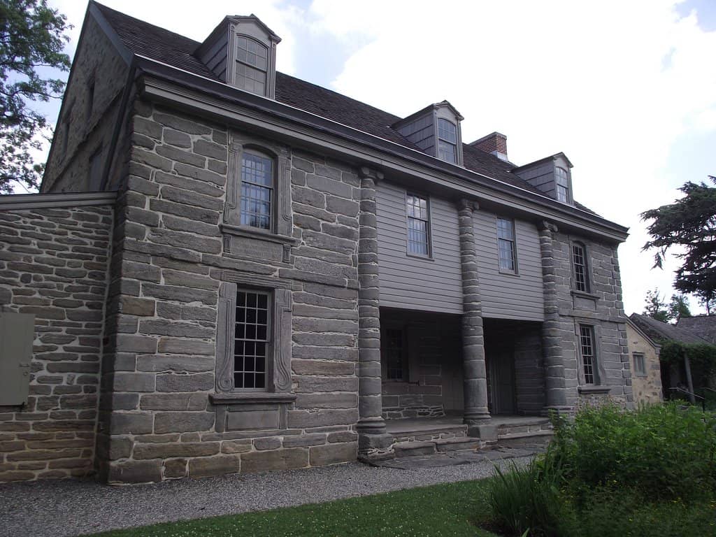 Joiri Minaya's Installation