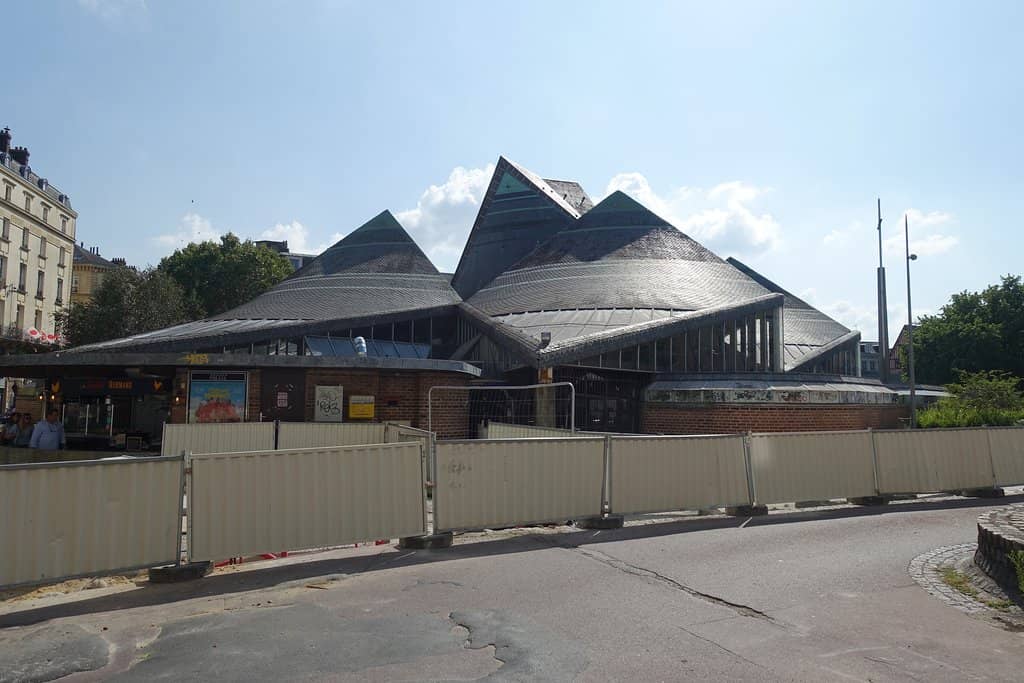 Peaceful Borriglione Neighborhood