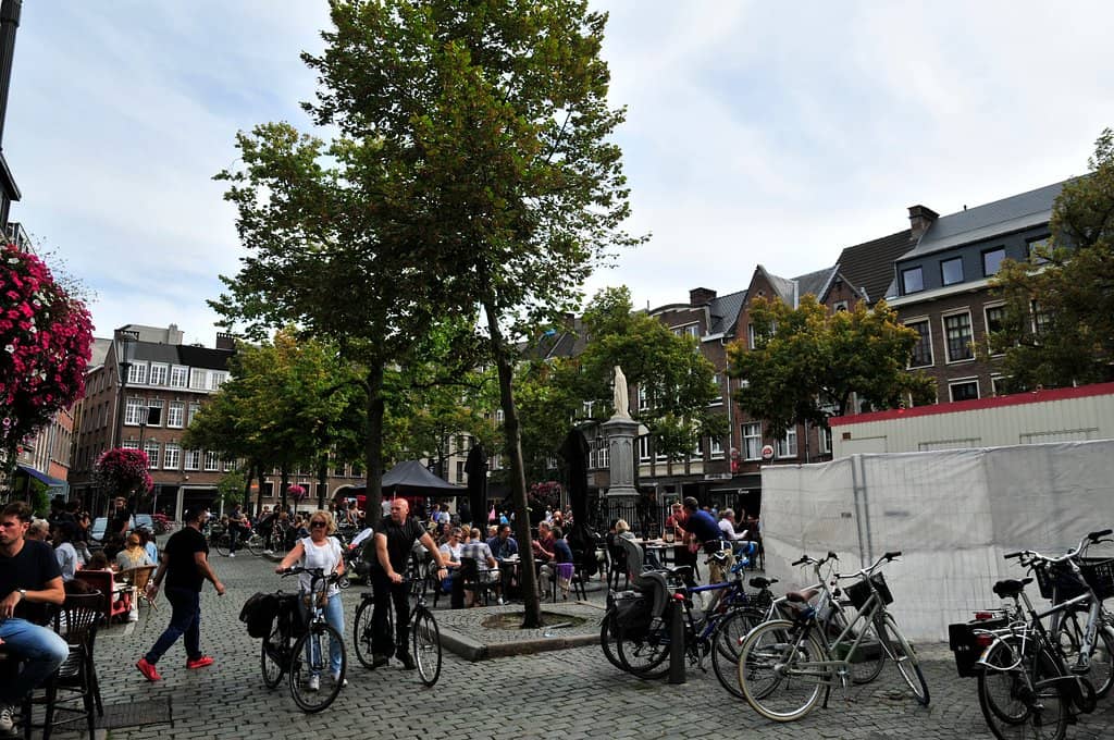 Jacob van Artevelde Statue