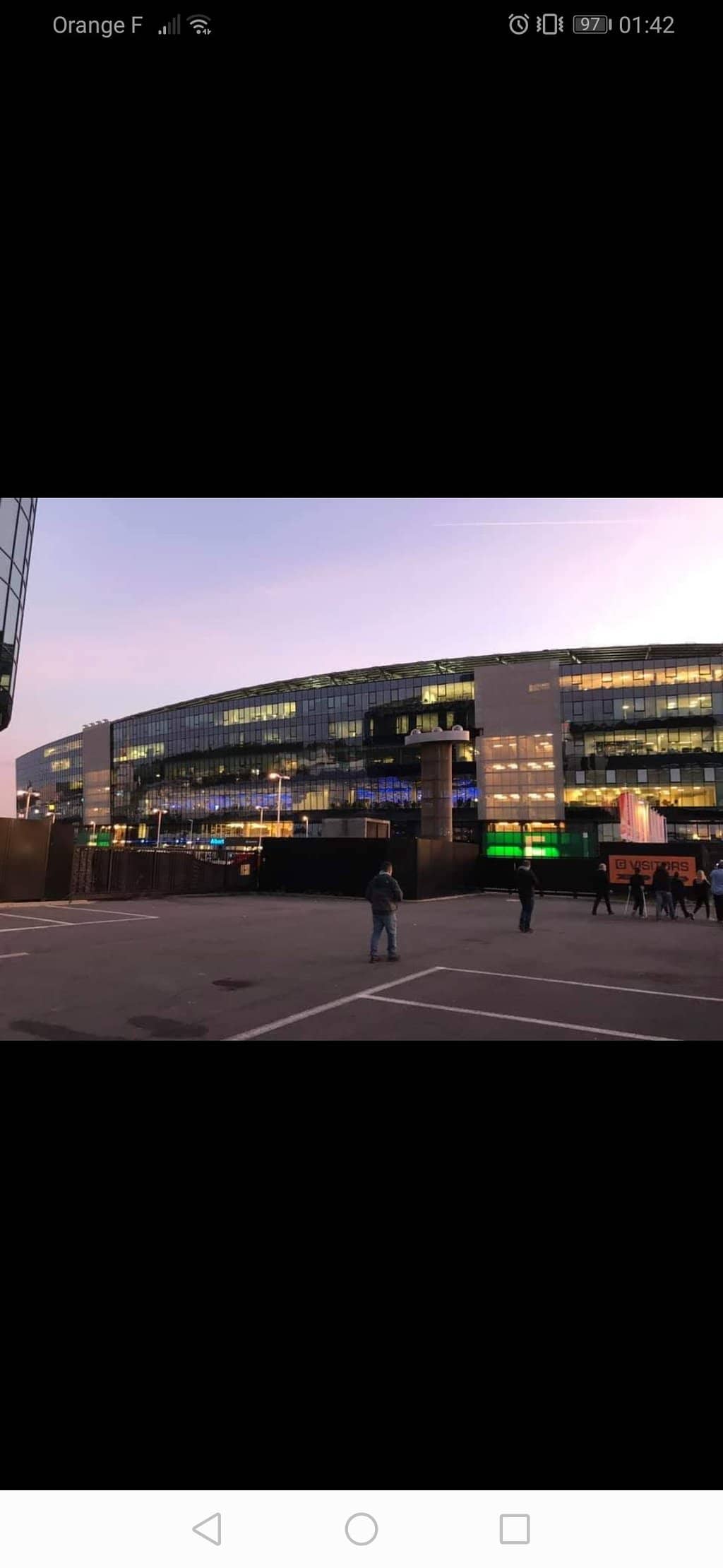 Local Fan Experience