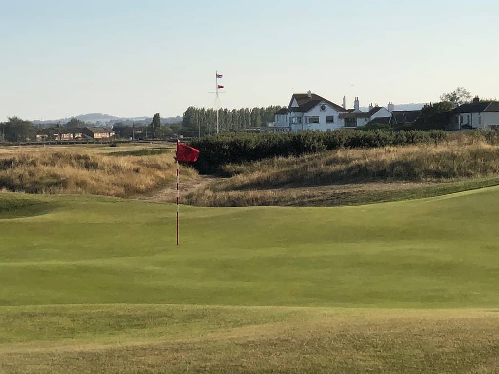 Halfway House at the 9th