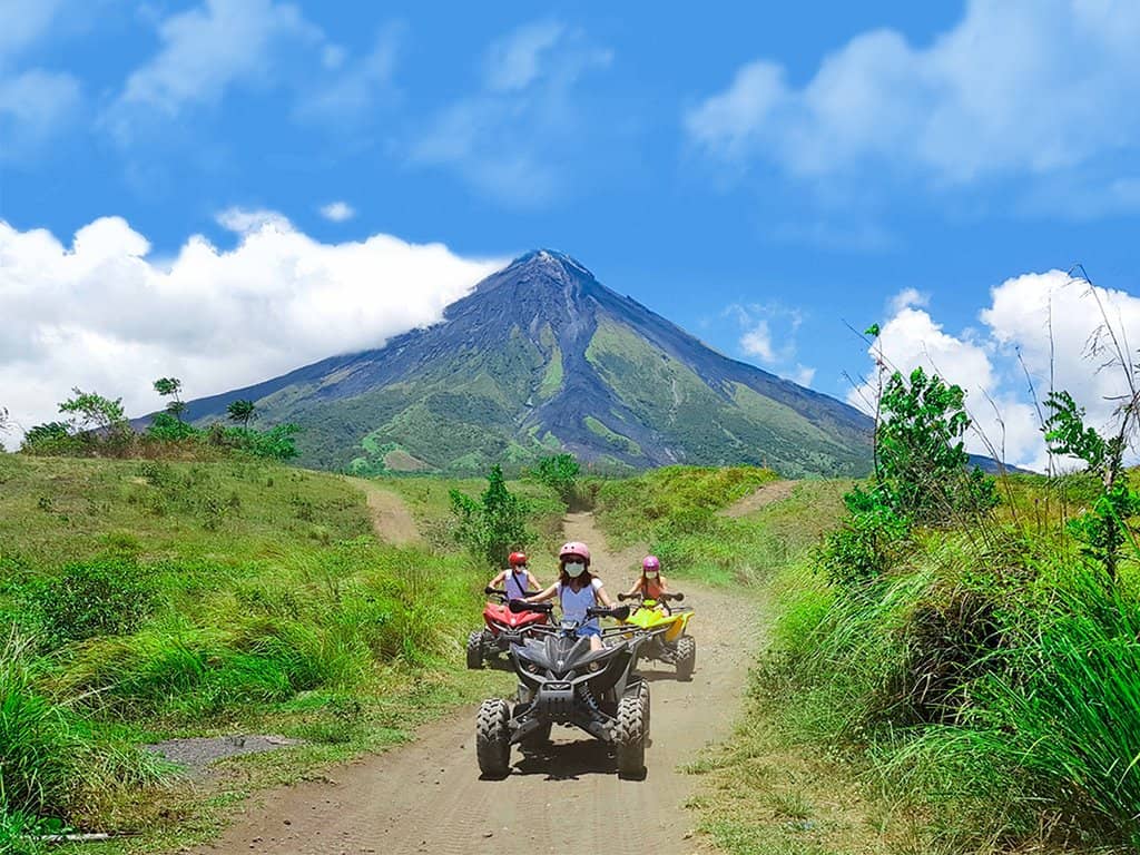 Mayon Summit Trail
