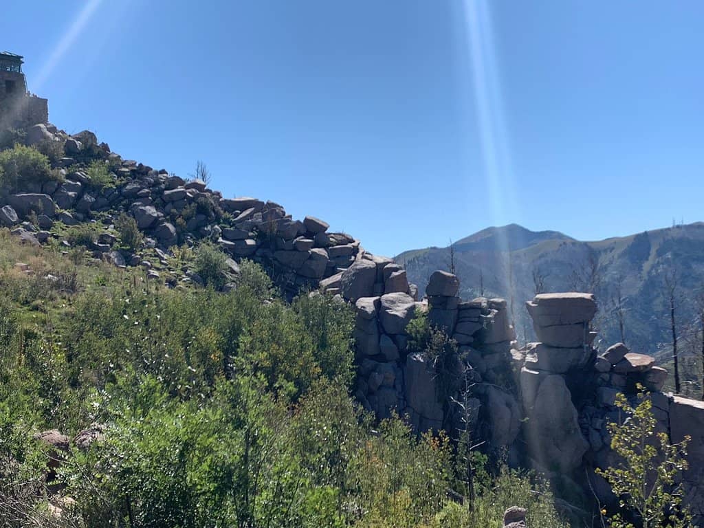 Panoramic Mountain Vistas