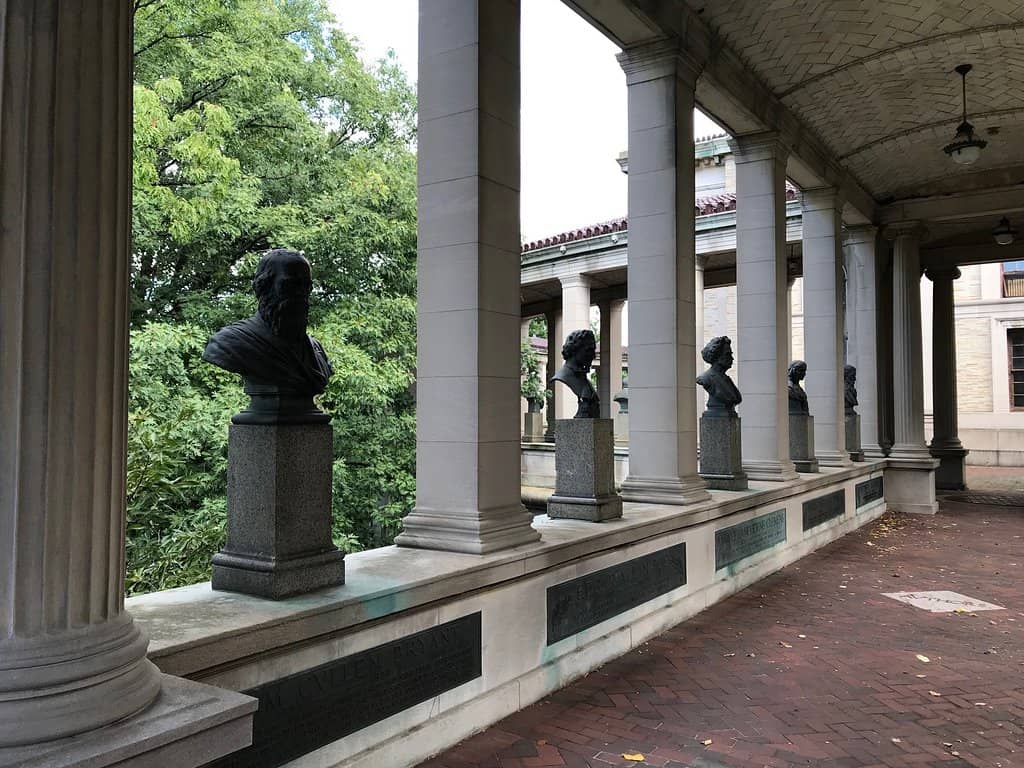 Busts of American Icons