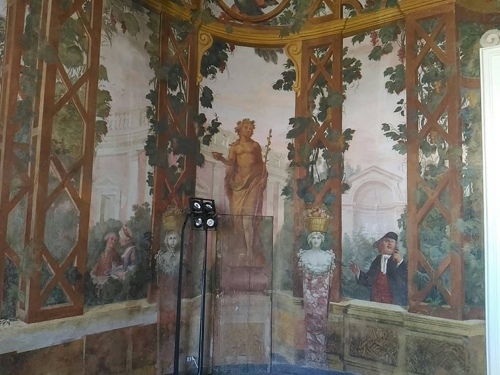Exquisite Frescoes