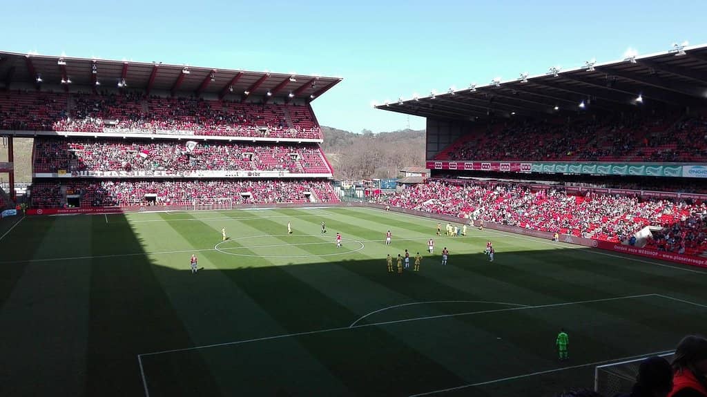 Fan Atmosphere