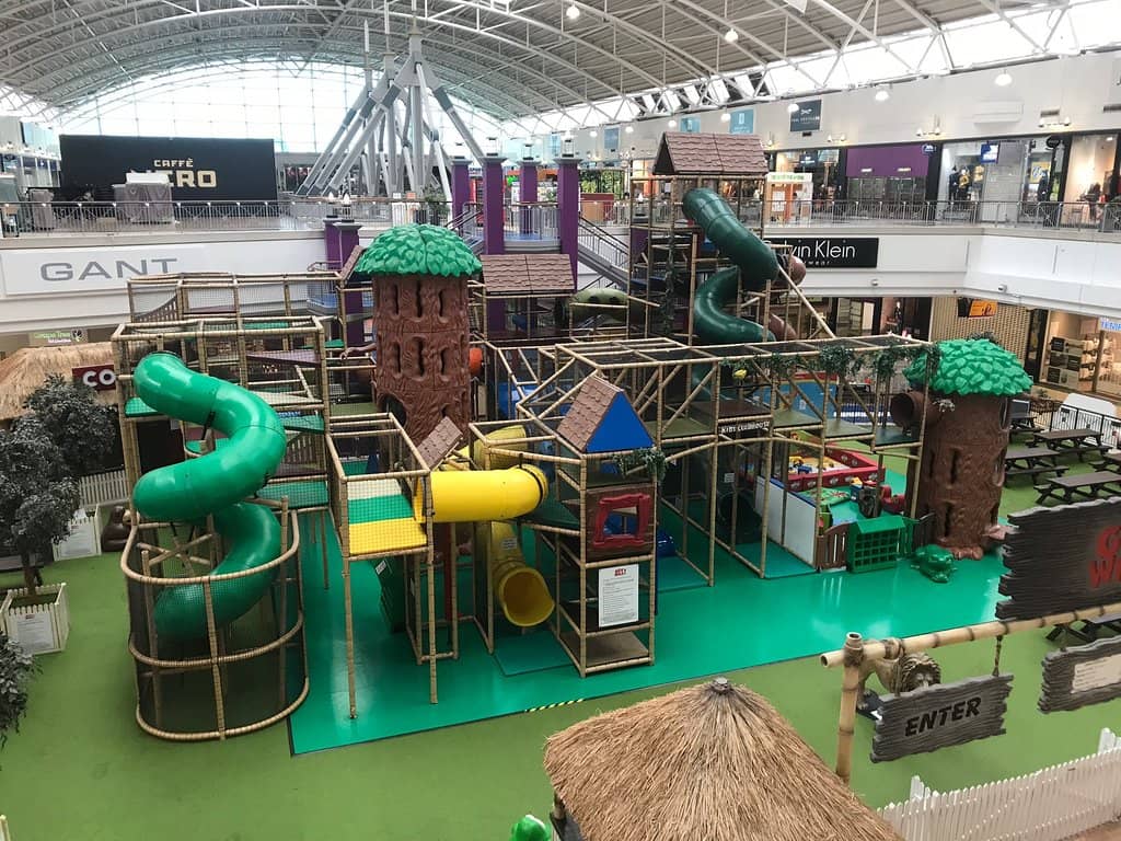 Diverse Dining Options