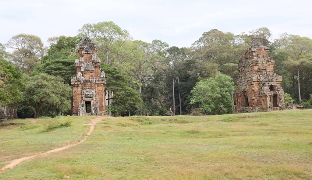 The Surrounding Lake