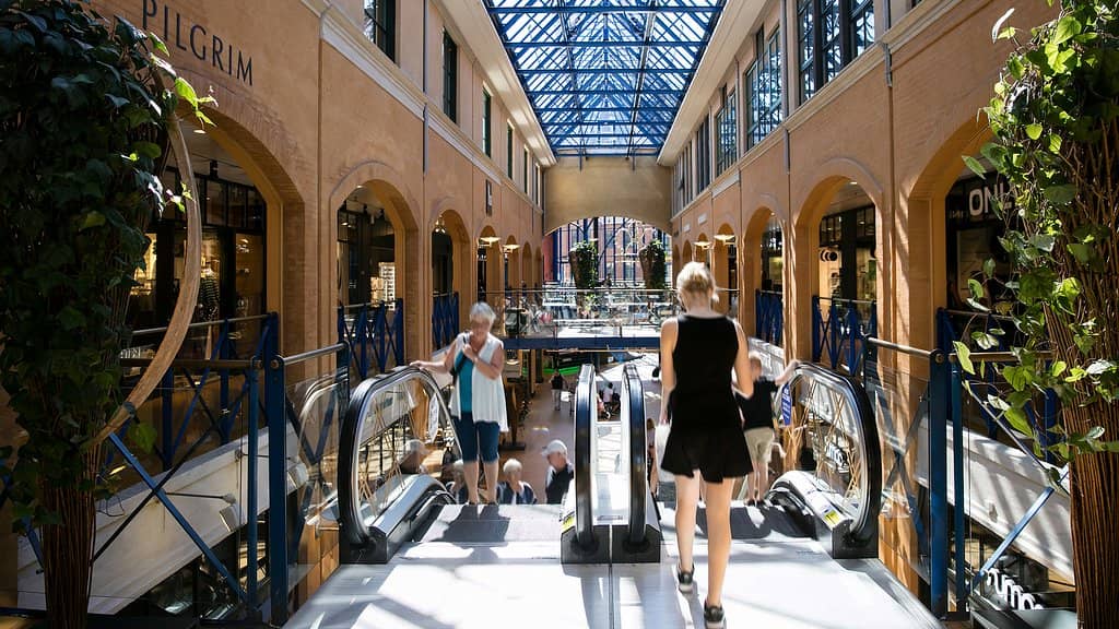 Casual Eats & Treats