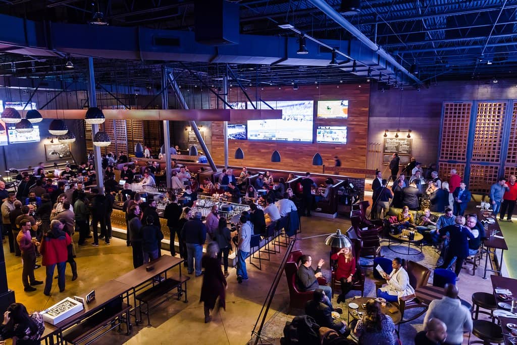 Outdoor Courtyard & Fountain
