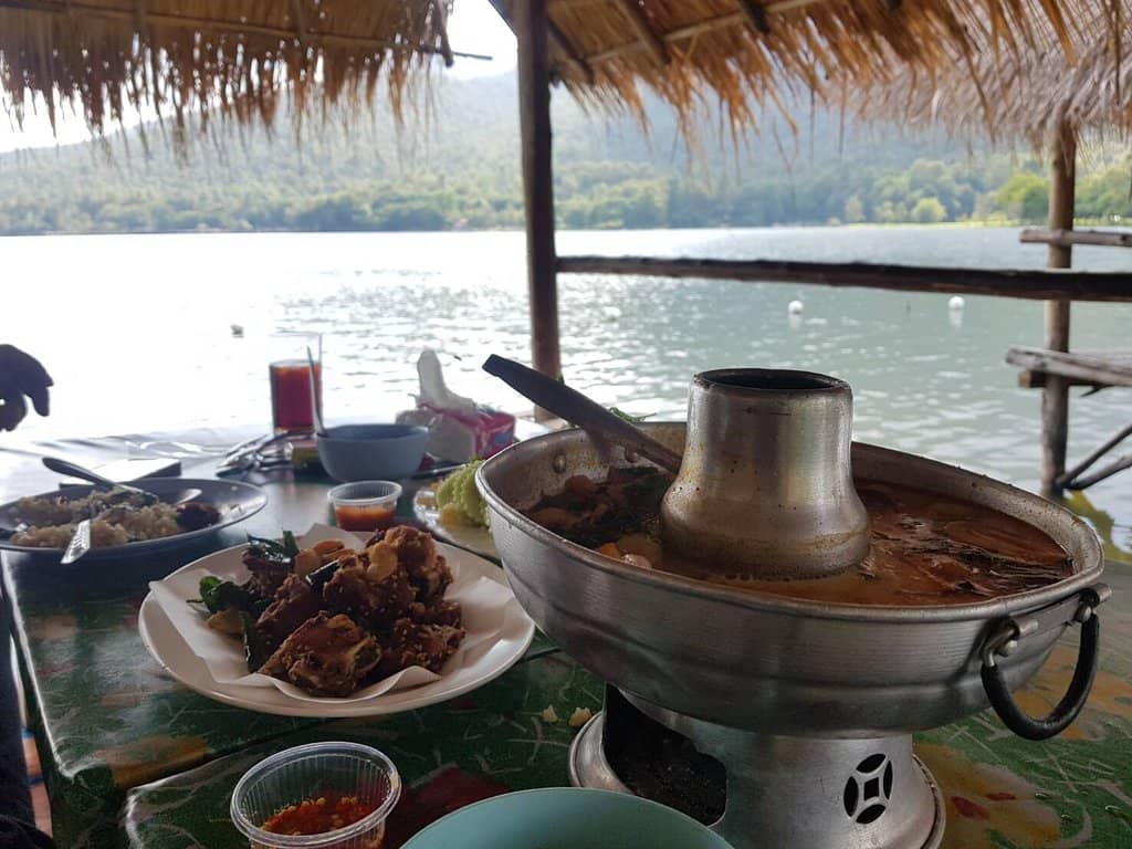 Hidden Waterfall Hike