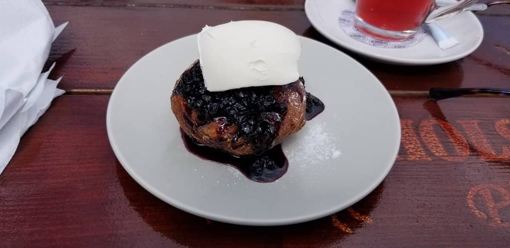 Unique Rustic Ambiance